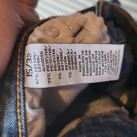 CELEBRITY PINK Distressed Jean Cuffed Shorts - Picture 6 of 6